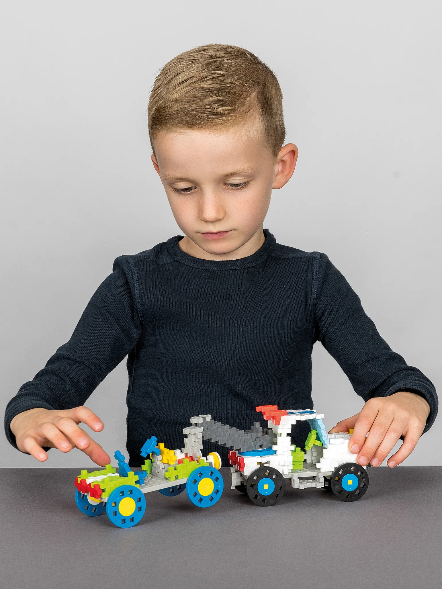 Learn to Build - Vehicles - Image 2